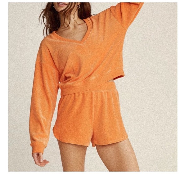 Beyond yoga orange terry cloth elastic waist shorts size medium new with tags - Picture 1 of 13